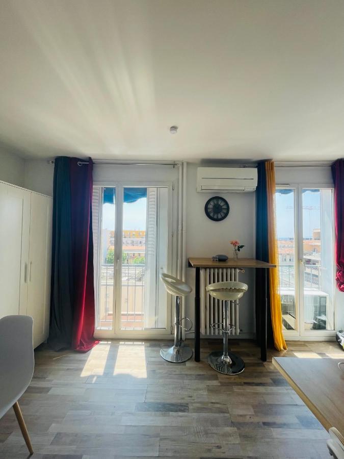 Petit Centre Joliette Apartment Marseilles